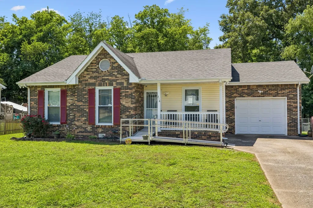 316 Kelsey Drive Clarksville TN 37042