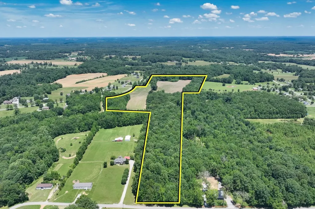 366 Parker Road Portland TN 37148