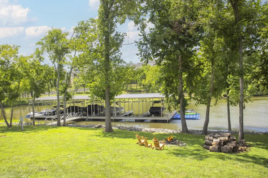 2024 Albatross Way Gallatin TN 37066
