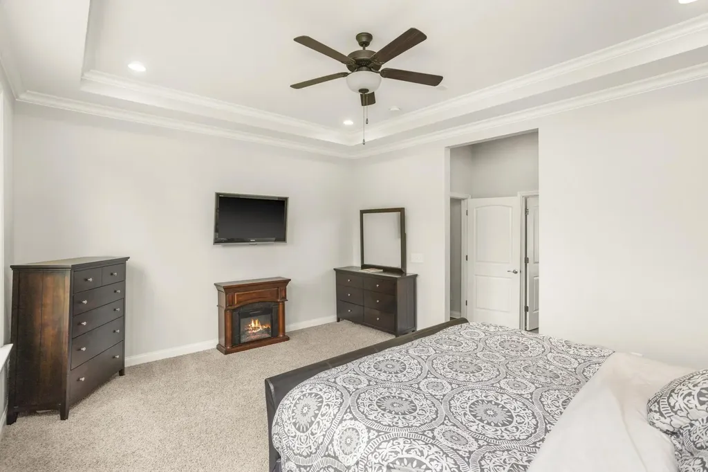 2024 Albatross Way Gallatin TN 37066