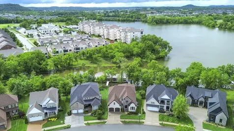 2024 Albatross Way Gallatin TN 37066
