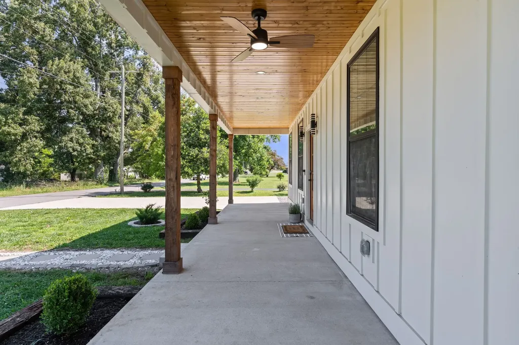 107 Shady Street Summertown TN 38483