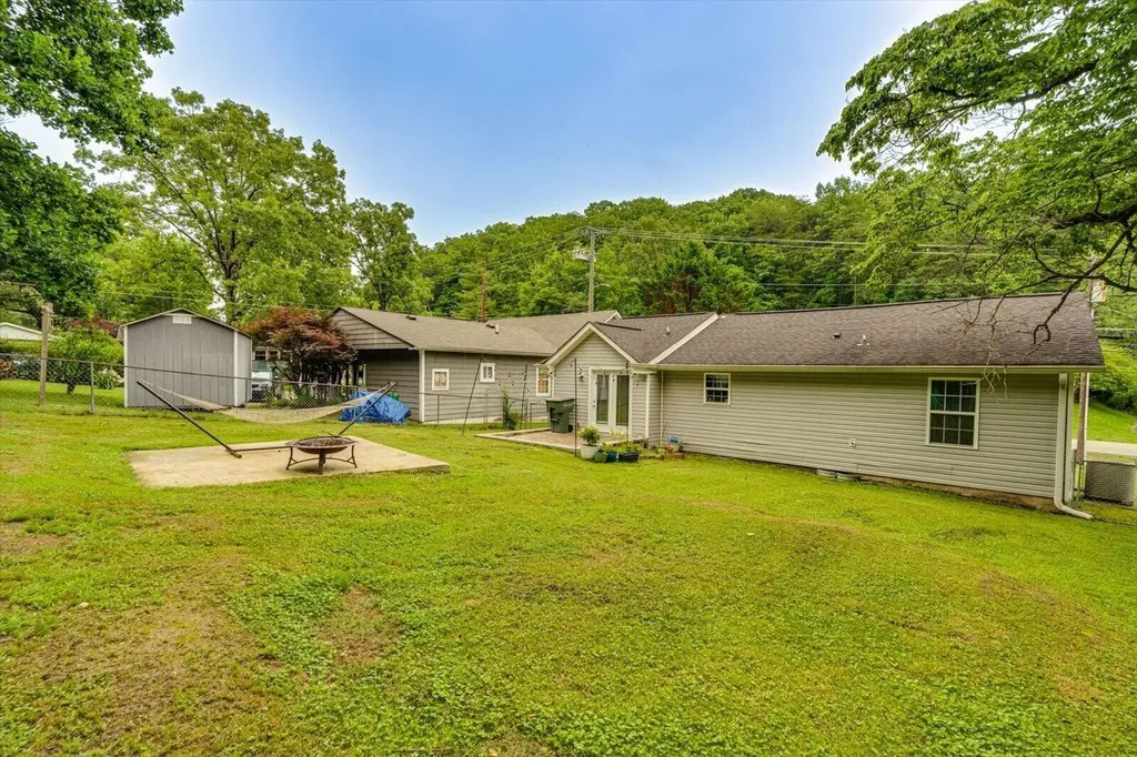 4461 Norcross Road Hixson TN 37343