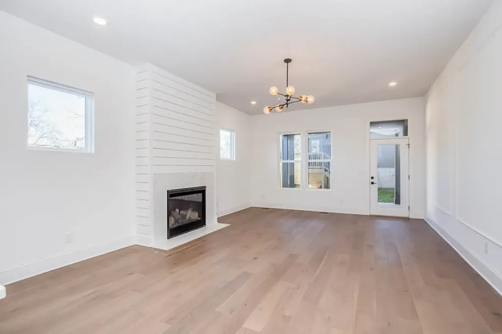 1304 Pillow Street Nashville TN 37203