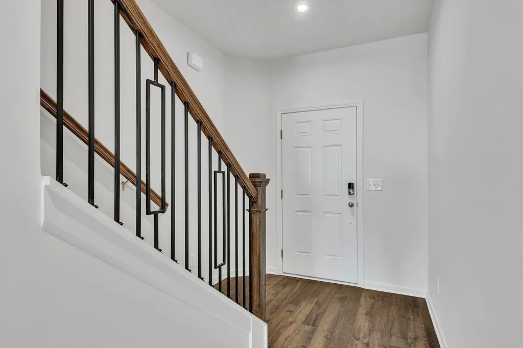 5041 Dayflower Drive Hermitage TN 37076