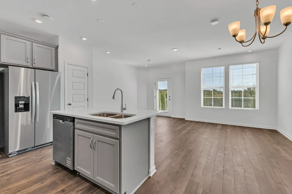 5041 Dayflower Drive Hermitage TN 37076
