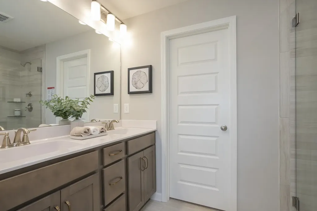 5047 Dayflower Drive Hermitage TN 37076