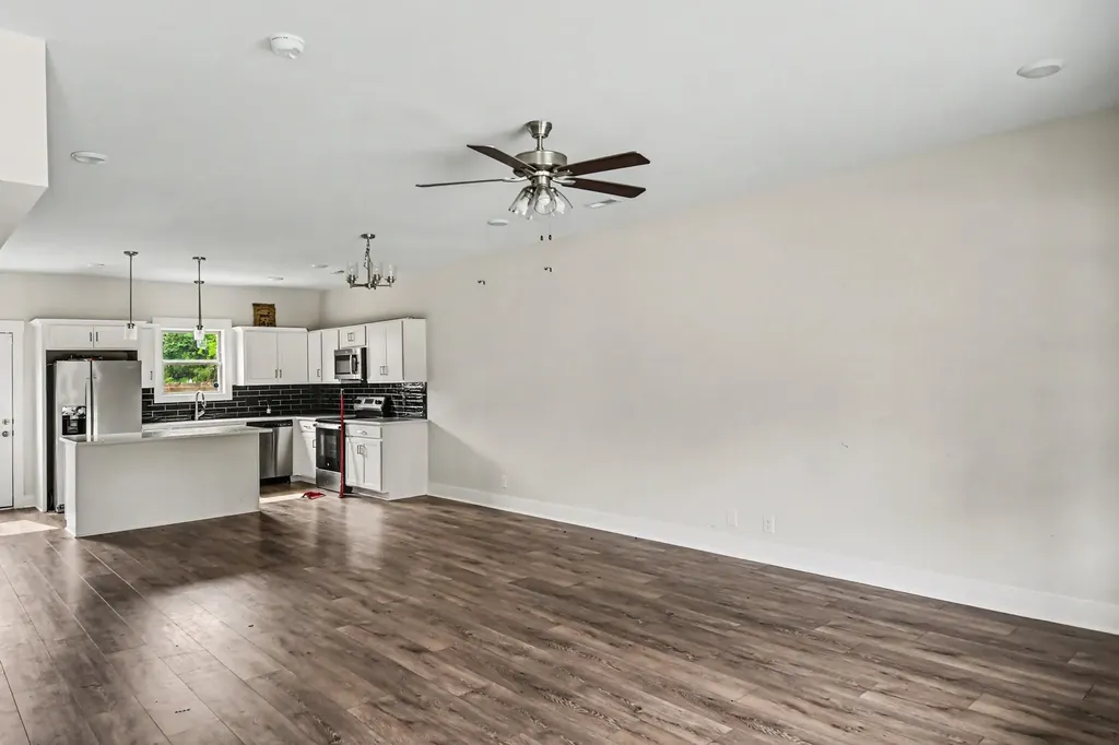 109 B Adkins Street Clarksville TN 37042