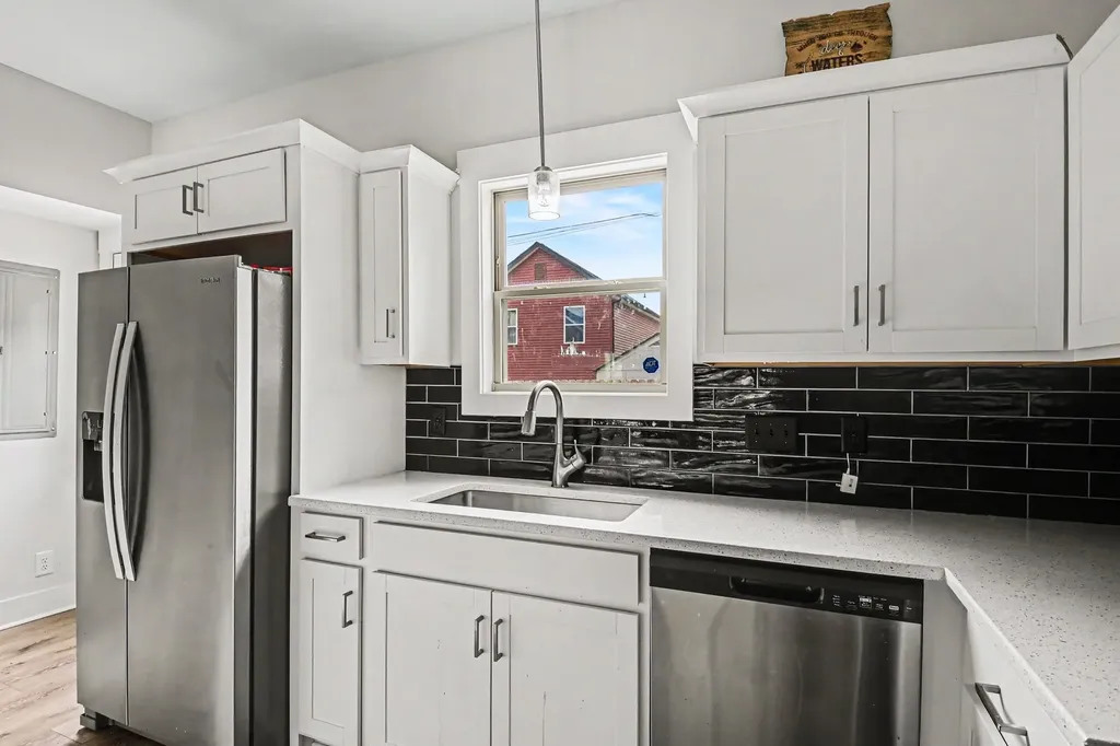 109 B Adkins Street Clarksville TN 37042