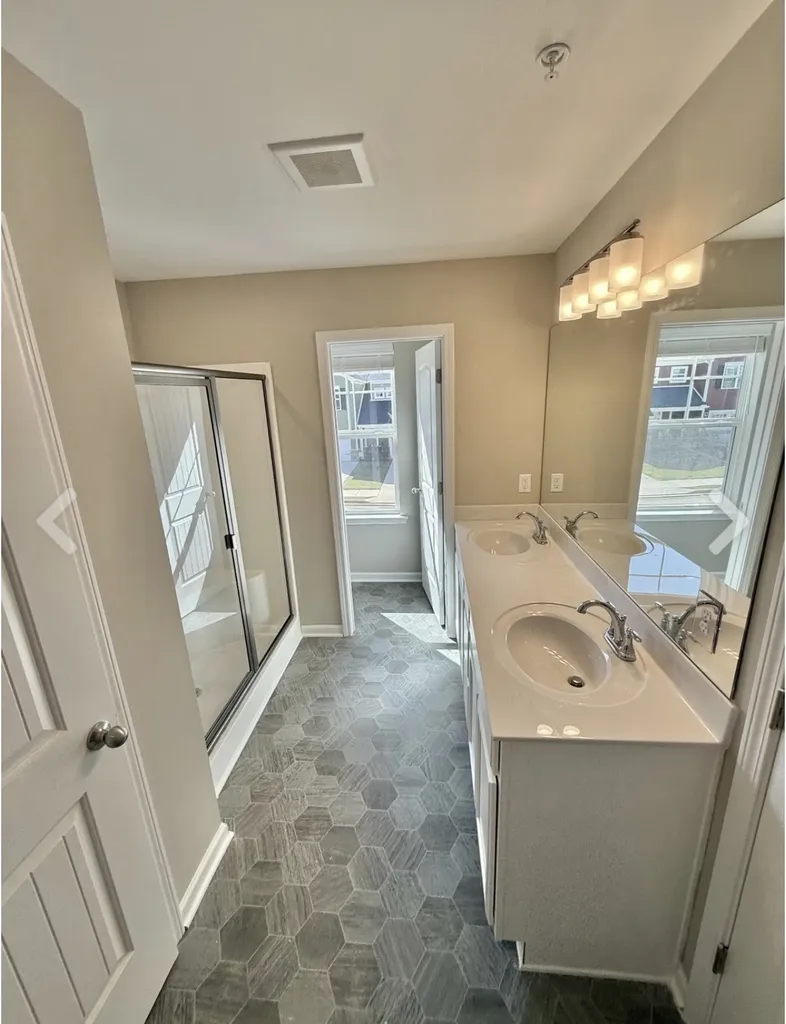 366 Ezra Street Pleasant View TN 37146