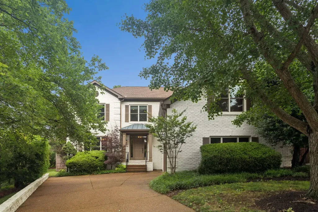 57 Wyn Oak Nashville TN 37205