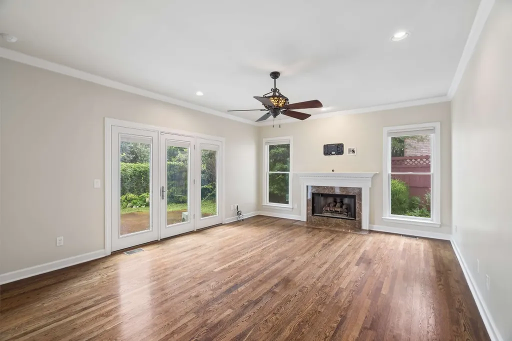 57 Wyn Oak Nashville TN 37205