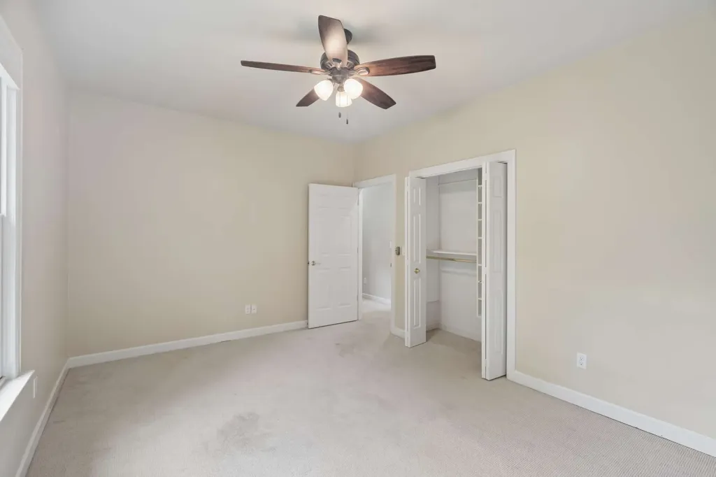 57 Wyn Oak Nashville TN 37205