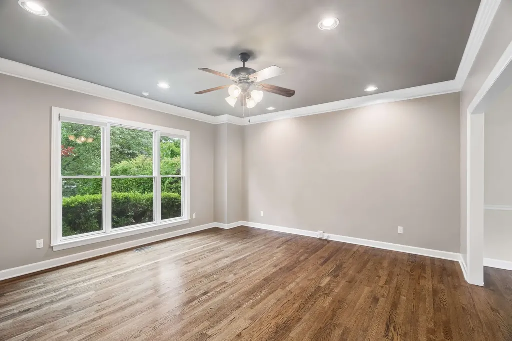 57 Wyn Oak Nashville TN 37205