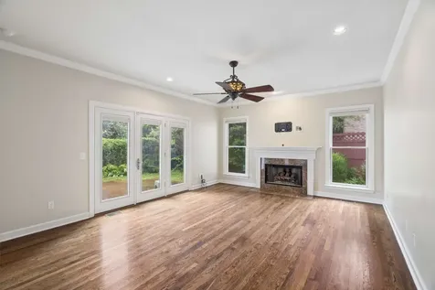 57 Wyn Oak Nashville TN 37205