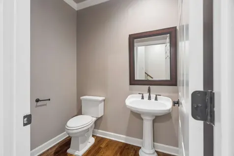 57 Wyn Oak Nashville TN 37205
