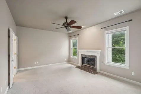 57 Wyn Oak Nashville TN 37205