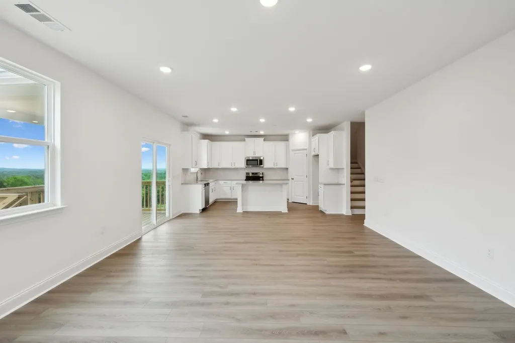 1089 Large Poppy Drive La Vergne TN 37086