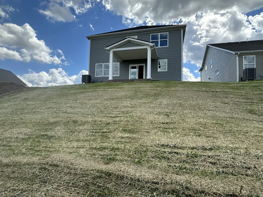 1089 Large Poppy Drive La Vergne TN 37086