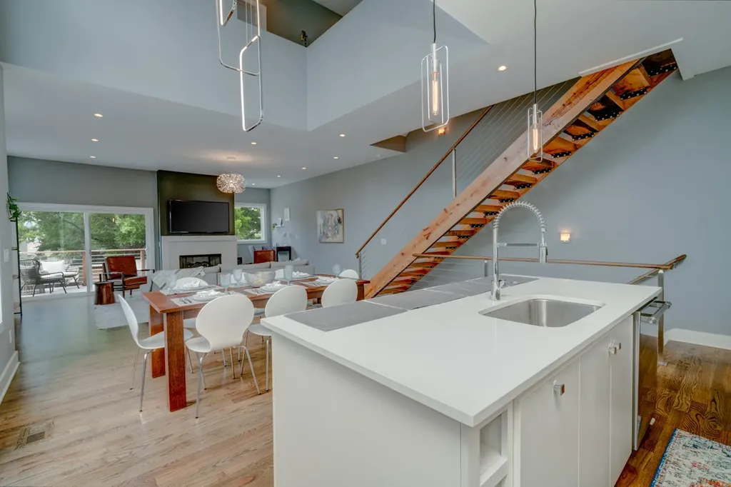 936 Southside Place Nashville TN 37203