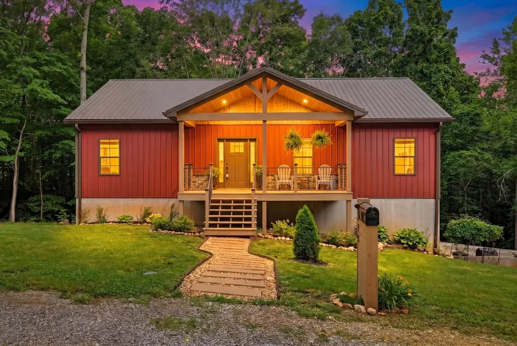 115 Dale Lane Dover TN 37058