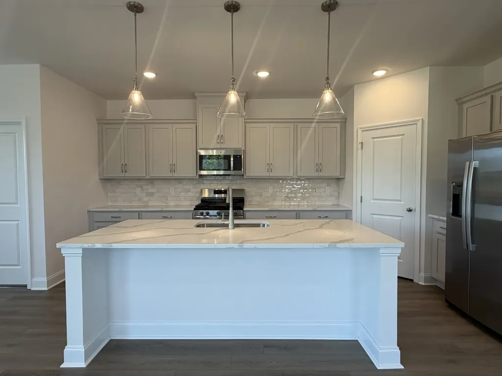 123 Dahlia Drive La Vergne TN 37086
