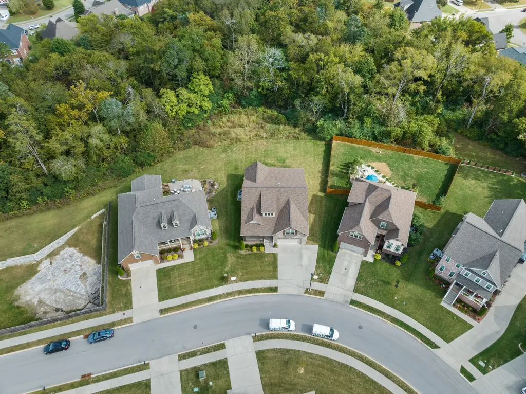 6027 Spade Drive Spring Hill TN 37174