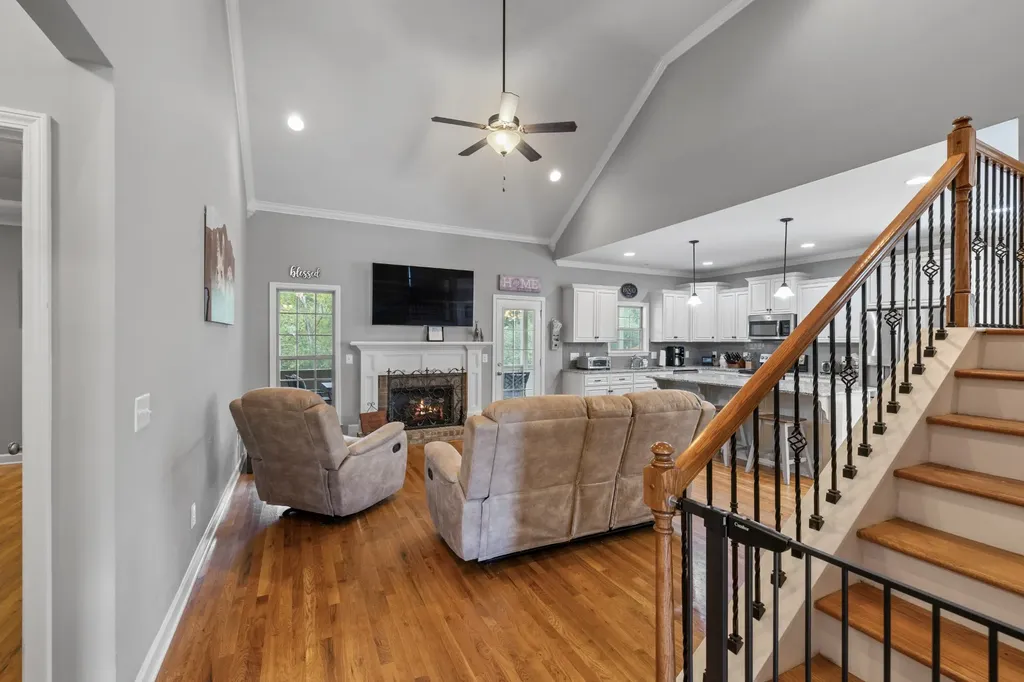 6027 Spade Drive Spring Hill TN 37174