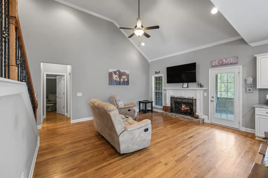 6027 Spade Drive Spring Hill TN 37174