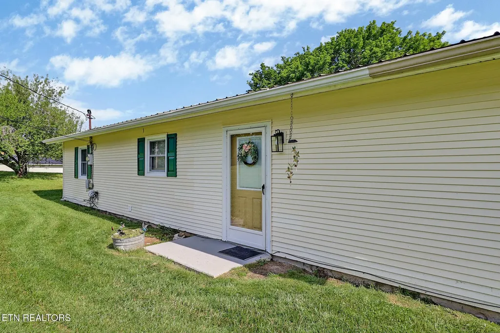 1019 Lincoln Road Jamestown TN 38556