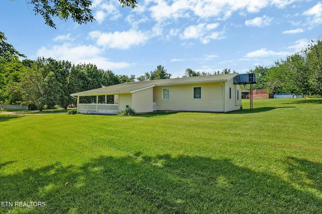 1019 Lincoln Road Jamestown TN 38556