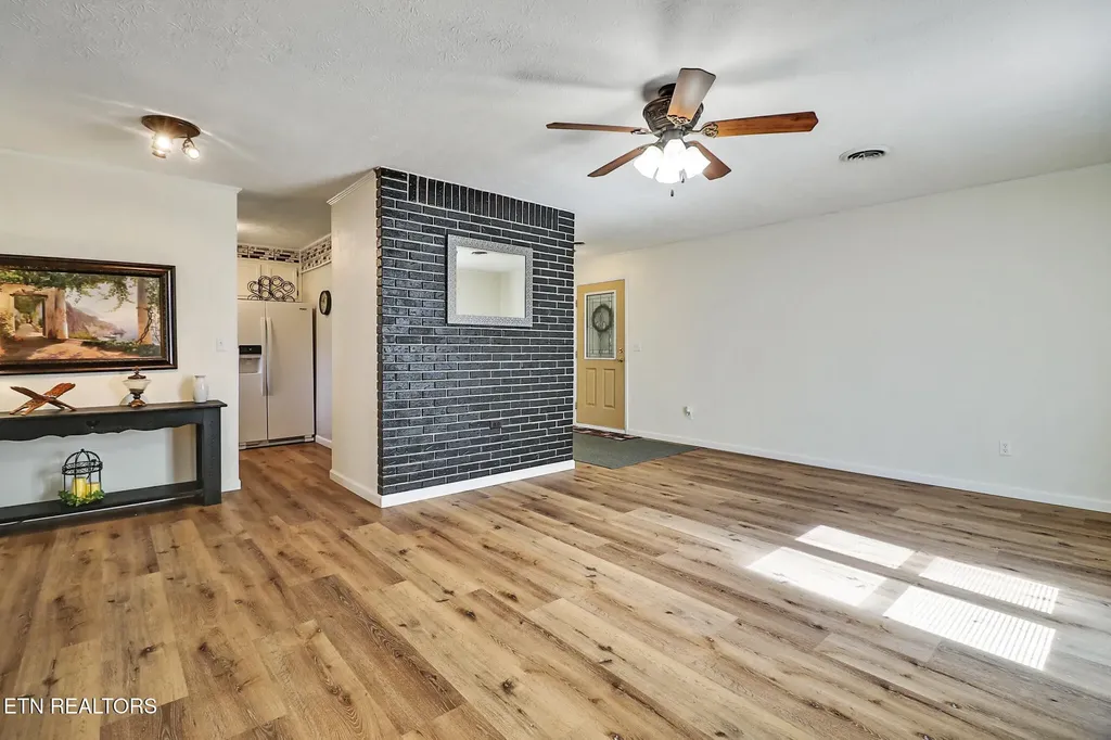 1019 Lincoln Road Jamestown TN 38556