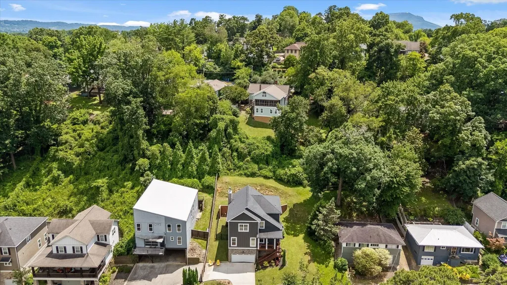 834 Dartmouth Street Chattanooga TN 37405