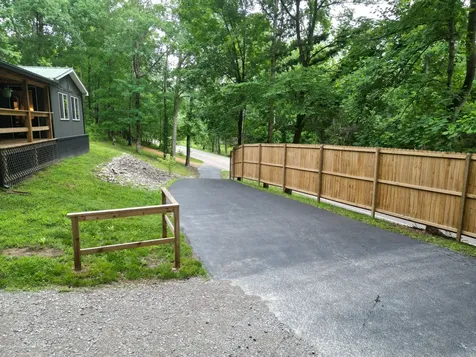 14656 Highway 438, W Linden TN 37096