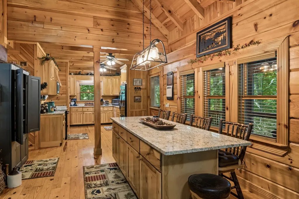 340 Doe Ridge Road Oneida TN 37841