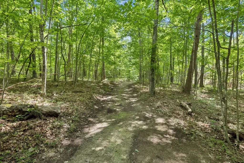 340 Doe Ridge Road Oneida TN 37841