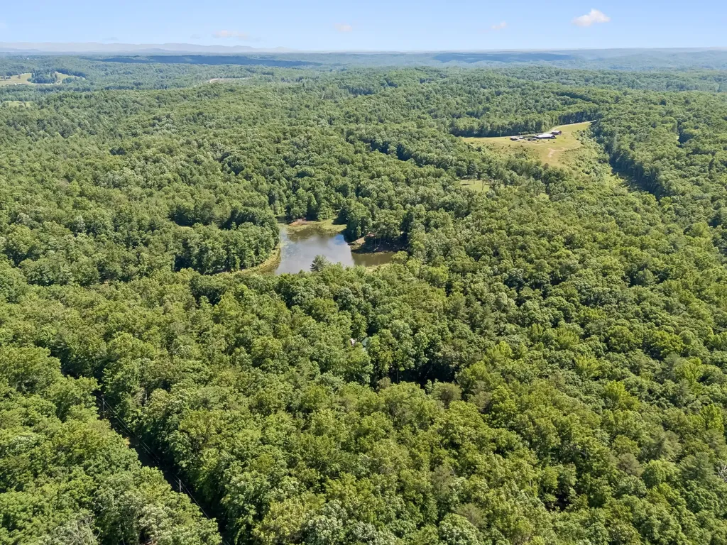340 Doe Ridge Road Oneida TN 37841