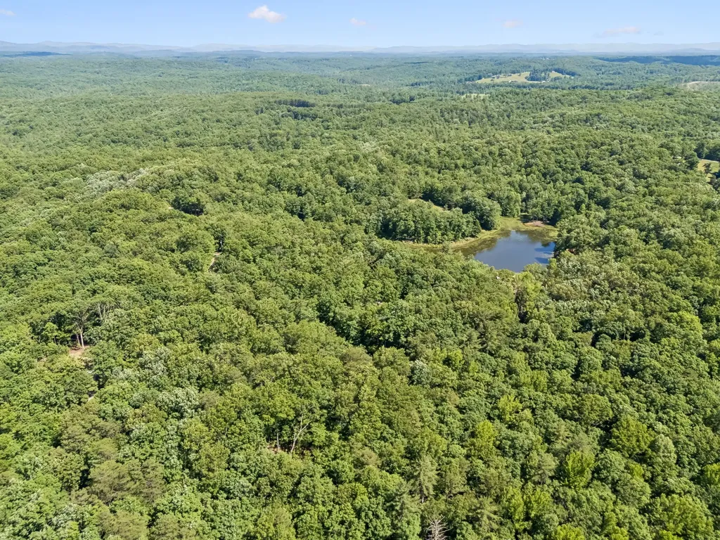 340 Doe Ridge Road Oneida TN 37841