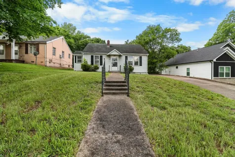 726 Richardson Street Clarksville TN 37040