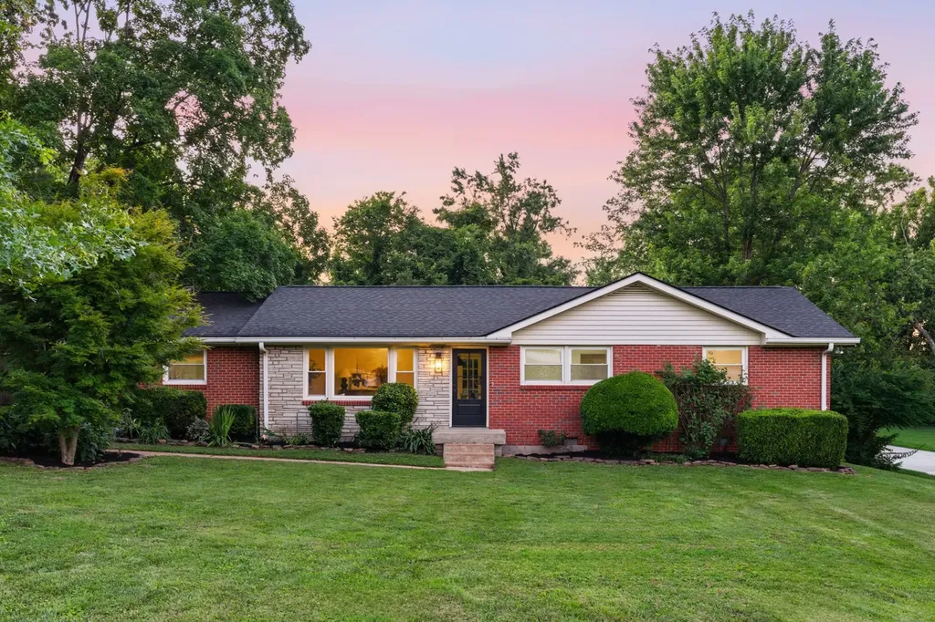 312 Randall Drive Nashville TN 37211