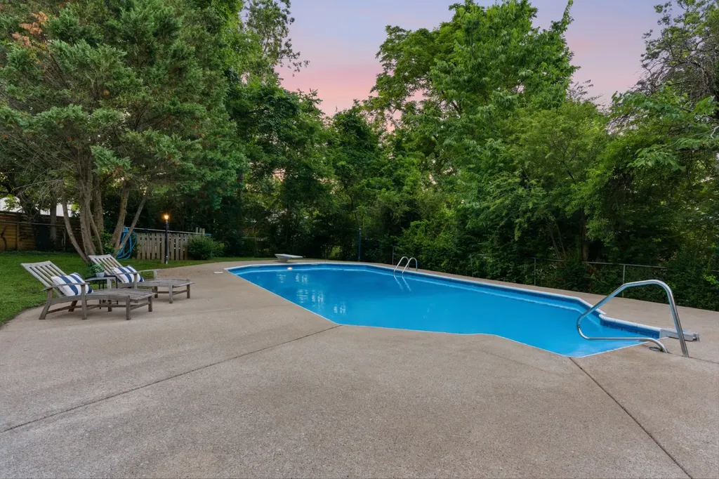 312 Randall Drive Nashville TN 37211