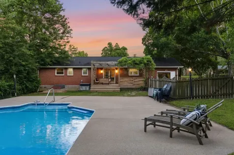 312 Randall Drive Nashville TN 37211