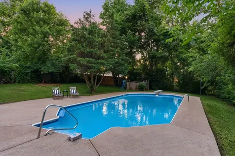 312 Randall Drive Nashville TN 37211
