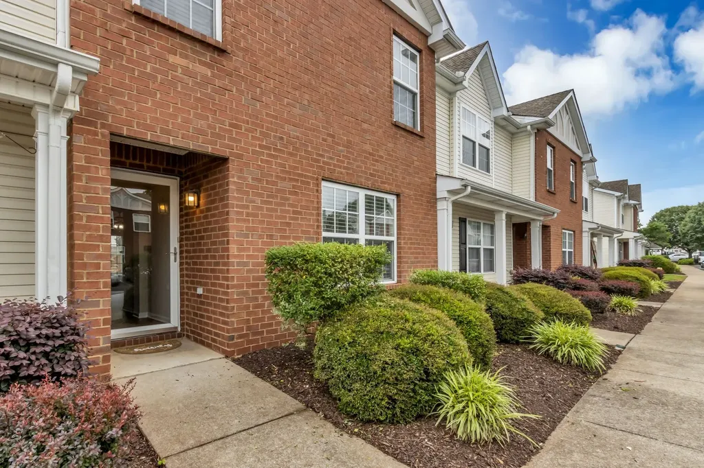 235 Arapaho Drive Murfreesboro TN 37128
