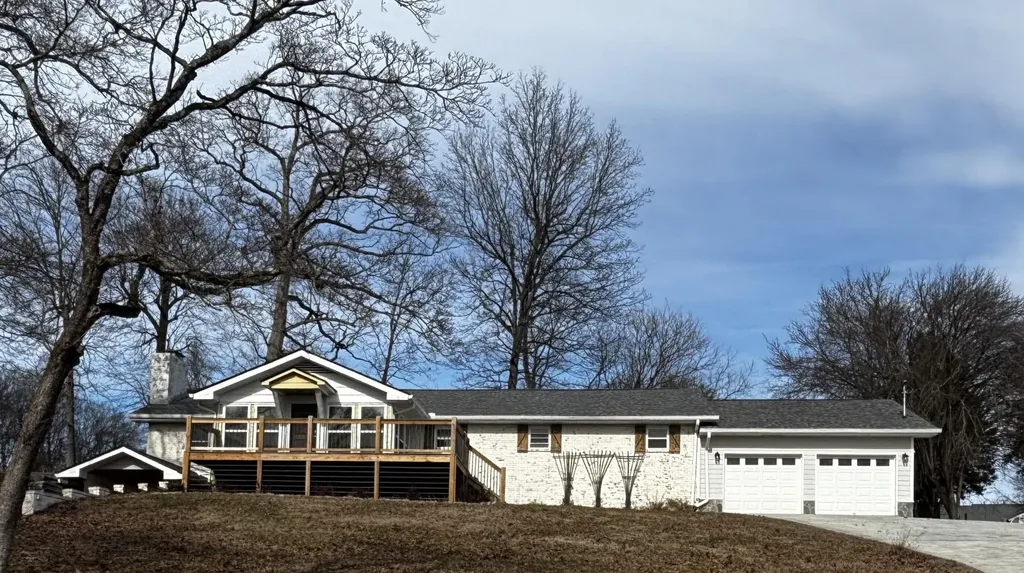 2139 S Shore Acres Road Soddy Daisy TN 37379