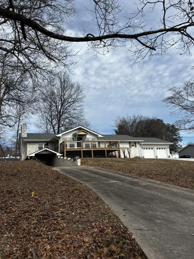 2139 S Shore Acres Road Soddy Daisy TN 37379