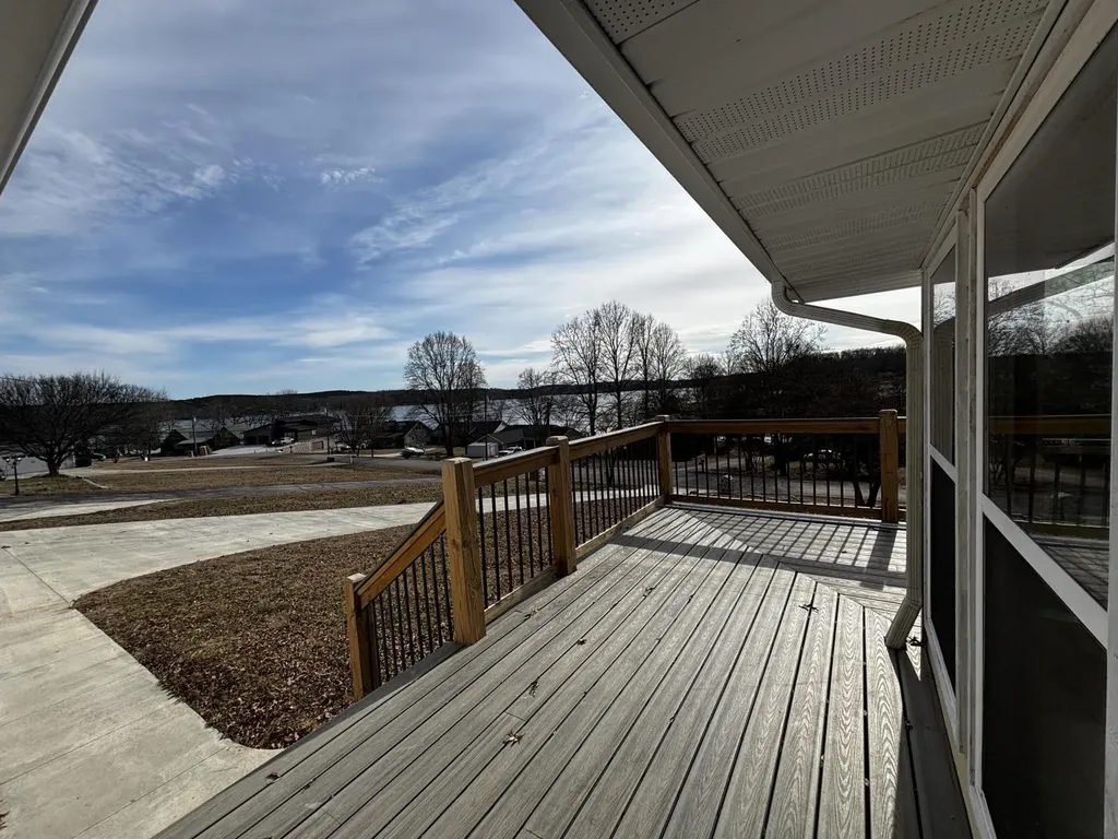 2139 S Shore Acres Road Soddy Daisy TN 37379