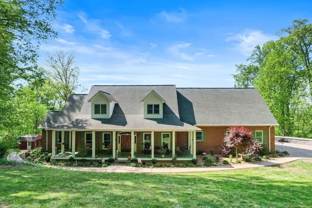 114 Hidden Brook Drive Sweetwater TN 37874
