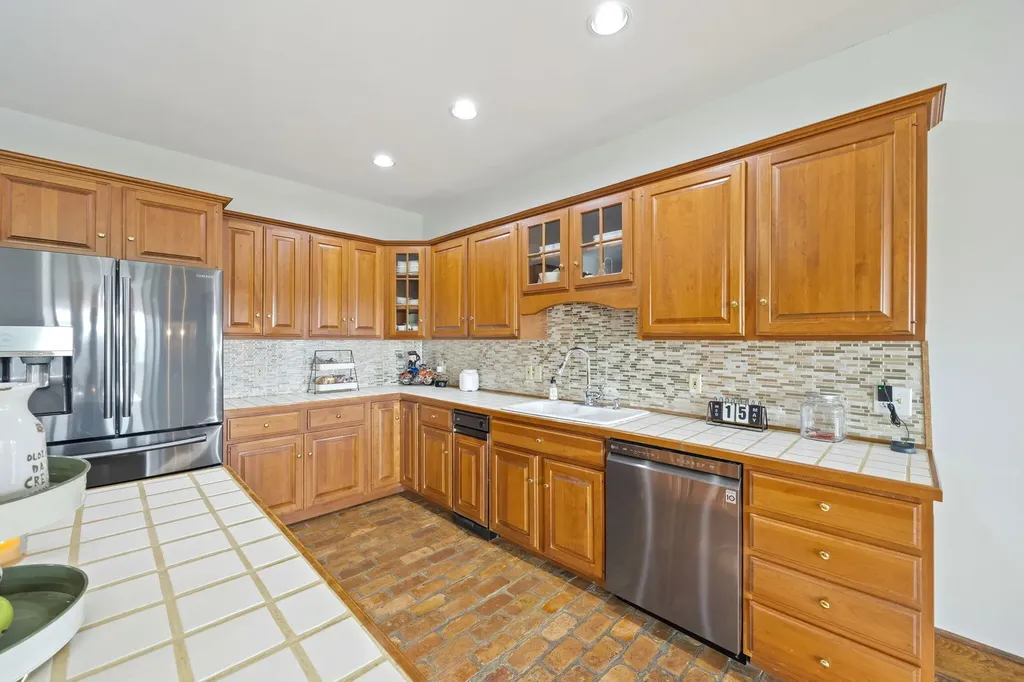 114 Hidden Brook Drive Sweetwater TN 37874