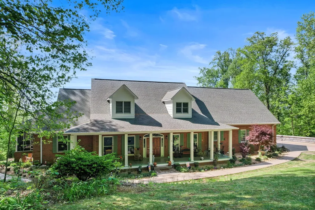 114 Hidden Brook Drive Sweetwater TN 37874
